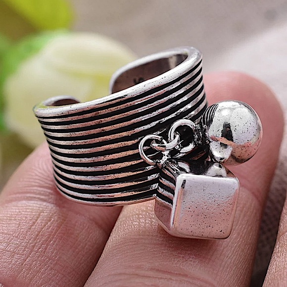 STERLING SILVER BALL CHARM BAND RING - Picture 4 of 15